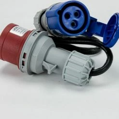 Beste Pirce ✔️ Solutions Soolutions CEE Rood 16A (m) Naar CEE Blauw 16A (v) ✔️ -Brodit store 550x446 6