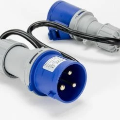 Begroting ???? Solutions Soolutions CEE Blauw 32A (m) To CEE Blauw 16A (v) ????